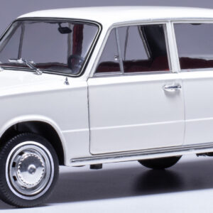 Model auta Fiat 124, biela, 1970