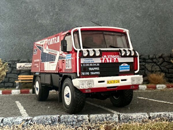 Model auta Tatra 815 Dakar