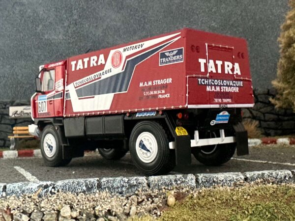 Model auta Tatra 815 Dakar