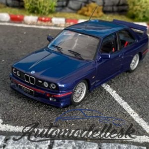 Model auta BMW M3 Sport Evolution