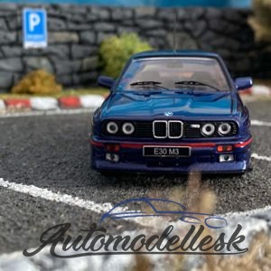 Model auta BMW M3 Sport Evolution