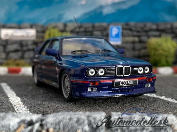 Model auta BMW M3 Sport Evolution