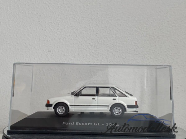 Model auta FORD ESCORT GL