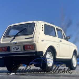 Model auta LADA NIVA 1982 (