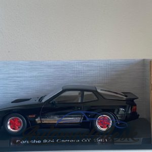 Model auta Porsche 924 Carrera GT