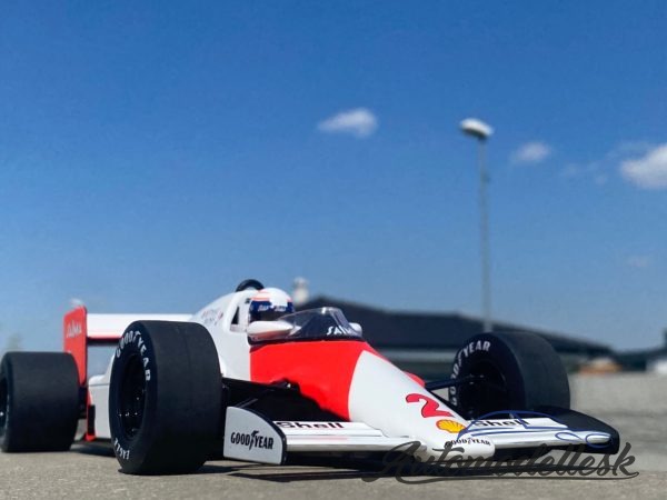 Model auta McLaren TAG MP4/2B