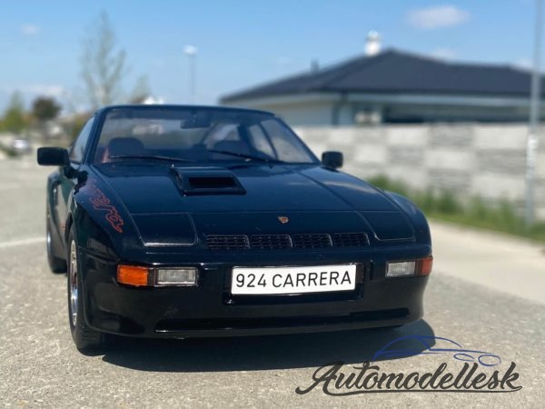 Model auta Porsche 924 Carrera GT