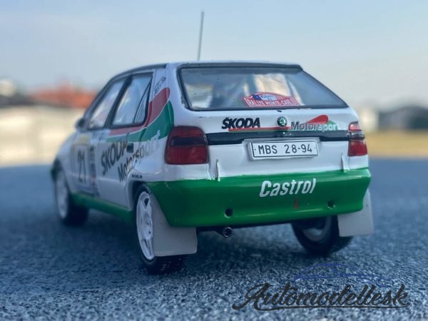 Model auta rally Škoda Felicia Kit Car