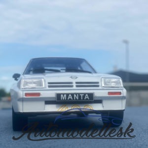 Model auta Opel Manta B 400