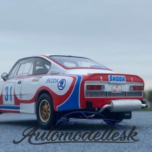 Model auta rally Škoda 130 RS