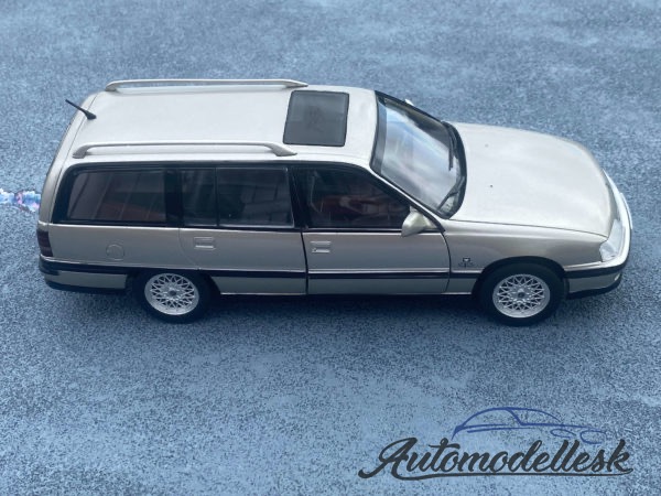 Model auta Opel Omega A2 Caravan,