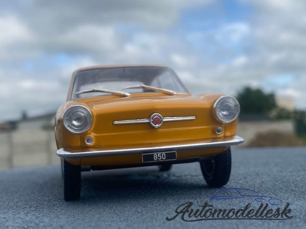 Model auta Fiat 850 Coupe