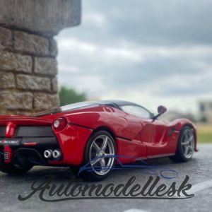 Model auta FERRARI - LAFERRARI 2013