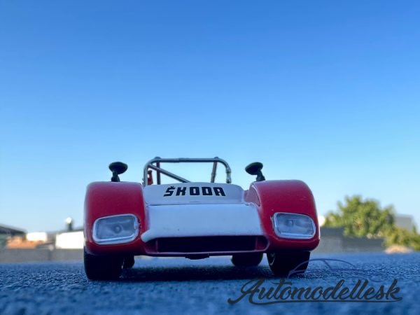 Model auta ŠKODA Spider B5