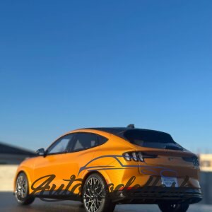 Model auta FORD MUSTANG MACH-E GT PERFORMANCE CYBER ORANGE 2021