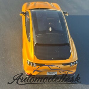 Model auta FORD MUSTANG MACH-E GT PERFORMANCE CYBER ORANGE 2021